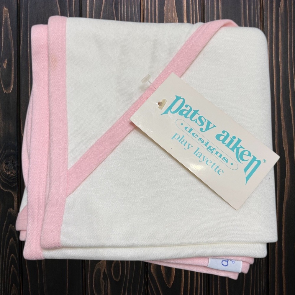 Patsy Aiken NWT Vintage Baby Towel Embroidered Hood Birthday Design White Pink